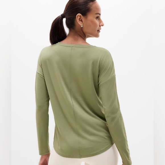 Athleta Move With Ease Top - Picture 2 of 2